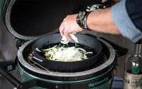 Kleine Gusseisenpfanne (für Big Green Egg MX, S, M)