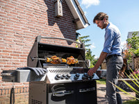 Prestige® 665 Schwarz - Napoleon Grill mit Safety Glow